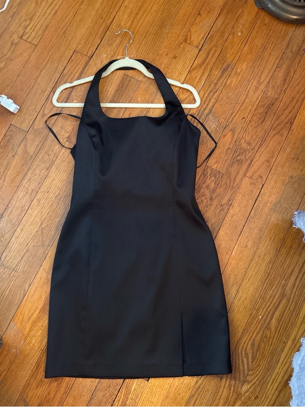 Landry by Shelli segal Classic Black Halter Sheath Dress